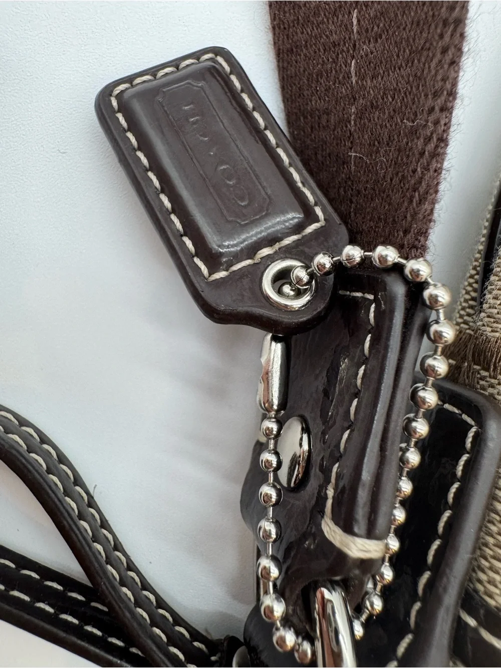 Coach Signature Canvas Crossbody Bag in Brown new